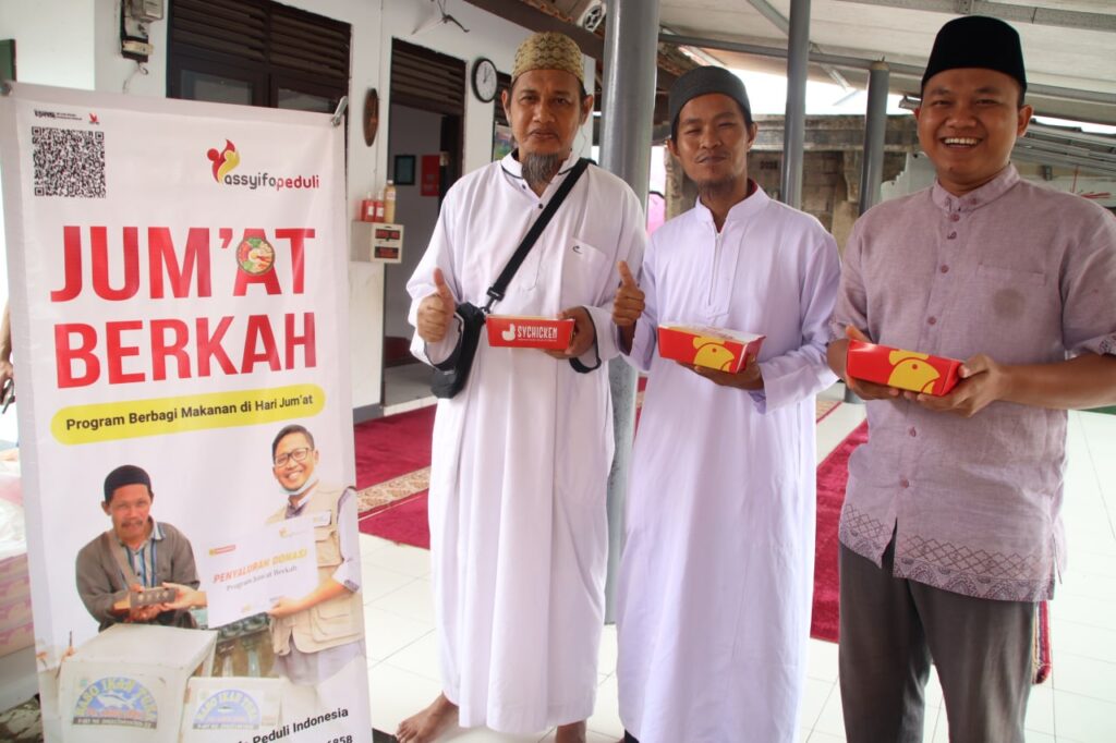 JUMAT BERKAH MASJID AL MAUNAH
