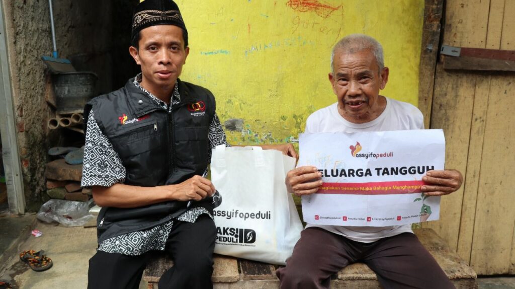 Penyaluran Program Keluarga Tangguh ke Dusun Lengkong, Pagaden.