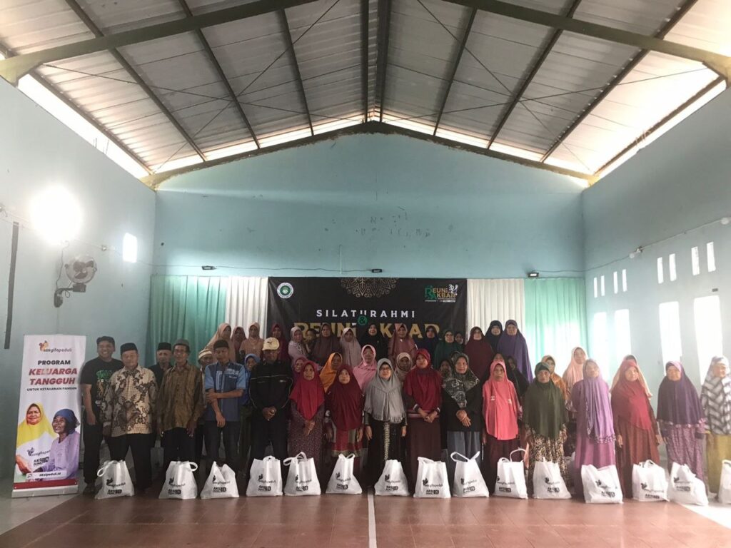 PENYALURAN PROGRAM KELUARGA TANGGUH di KP. PARAKANPANJANG, TASIKMALAYA