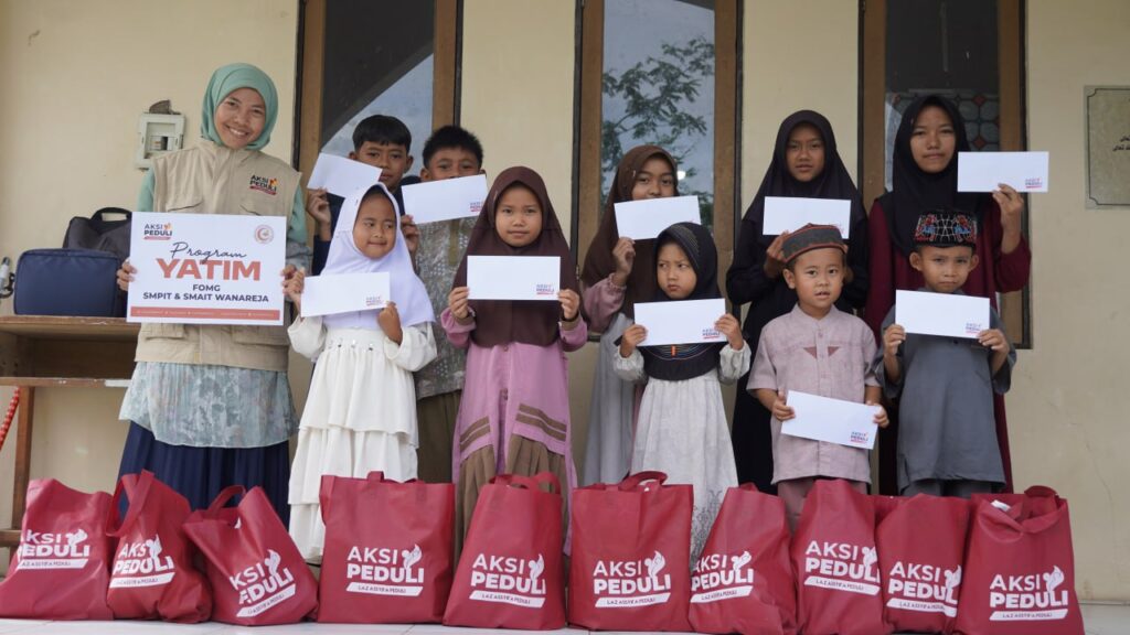 PENYALURAN KADO YATIM RAMADHAN DARI FOMG ASSYIFA WANAREJA