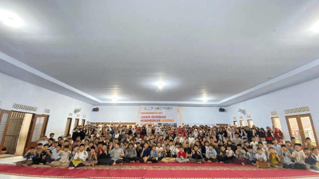PENYALURAN IFTHAR SAHUR UNTUK SANTRI DAN GURU DALAM AGENDA MABIT RAMADHAN 1446 H