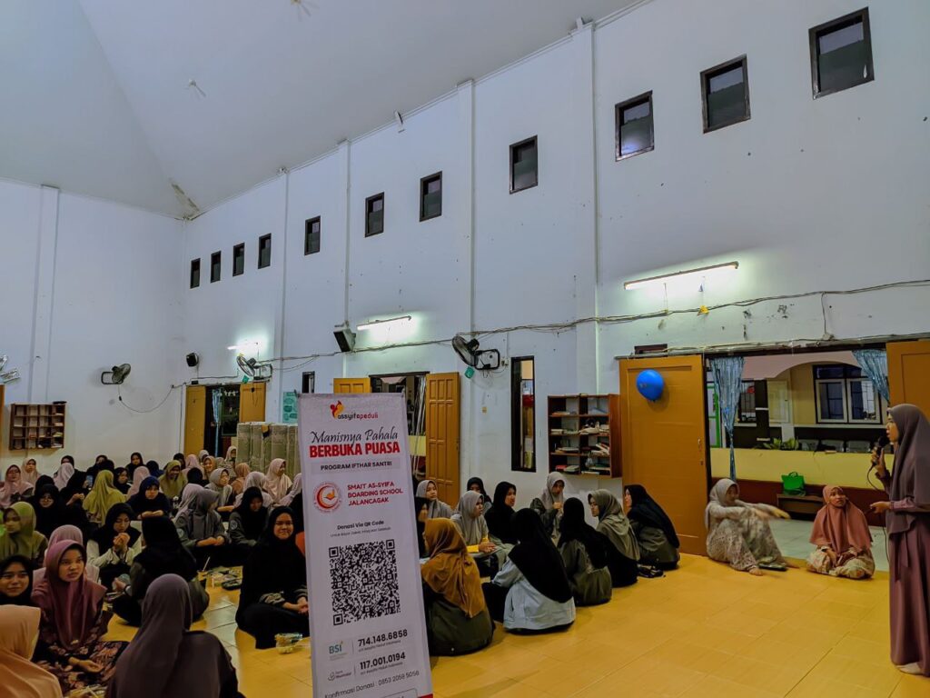 IFTHAR BAHAGIA RAMADHAN SMAIT ASSYIFA JLC PUTRI