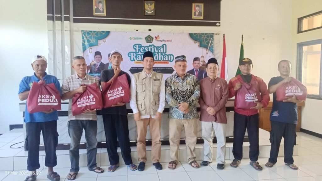 Penyaluran bingkisan ramadhan bersama Kemenag kab. Subang d kantor Kemenag subang