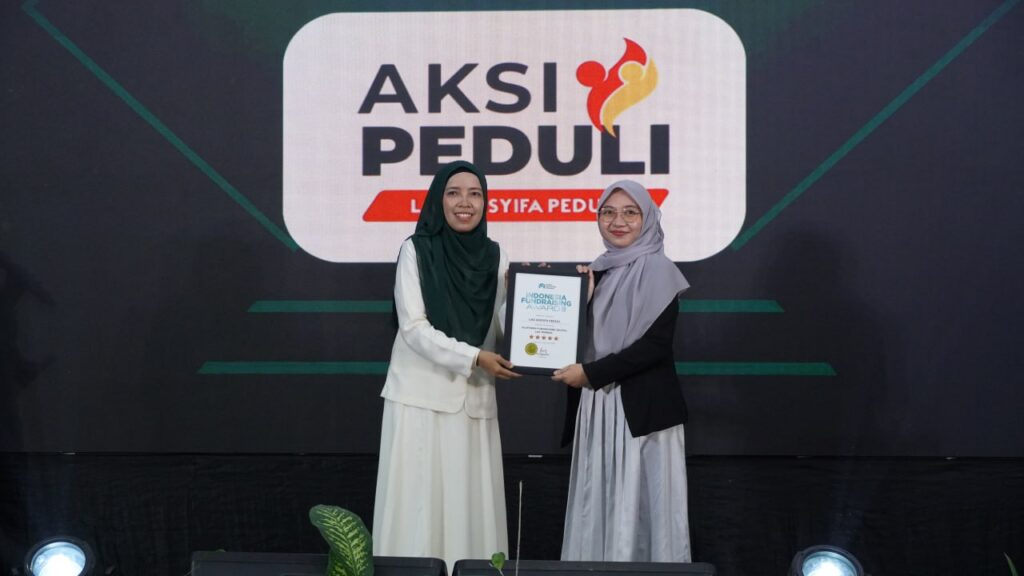 LAZ Assyifa Peduli Raih Dua Penghargaan Membanggakan di Indonesia Fundraising Award, Awali Tahun dengan Prestasi Nasional LAZ Assyifa Peduli Raih Dua Penghargaan Membanggakan di Indonesia Fundraising Award, Awali Tahun dengan Prestasi Nasional