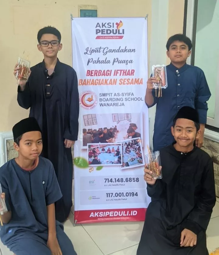 Tambahan Ifthar Jamai untuk Santri SMPIT Wanareja Putra