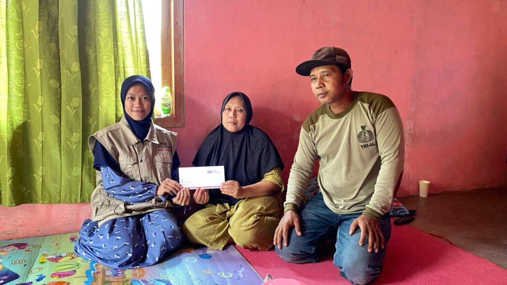 Assessment dan Taawun Kesehatan Ibu Dedeh yang sedang sakit Kanker Payudara