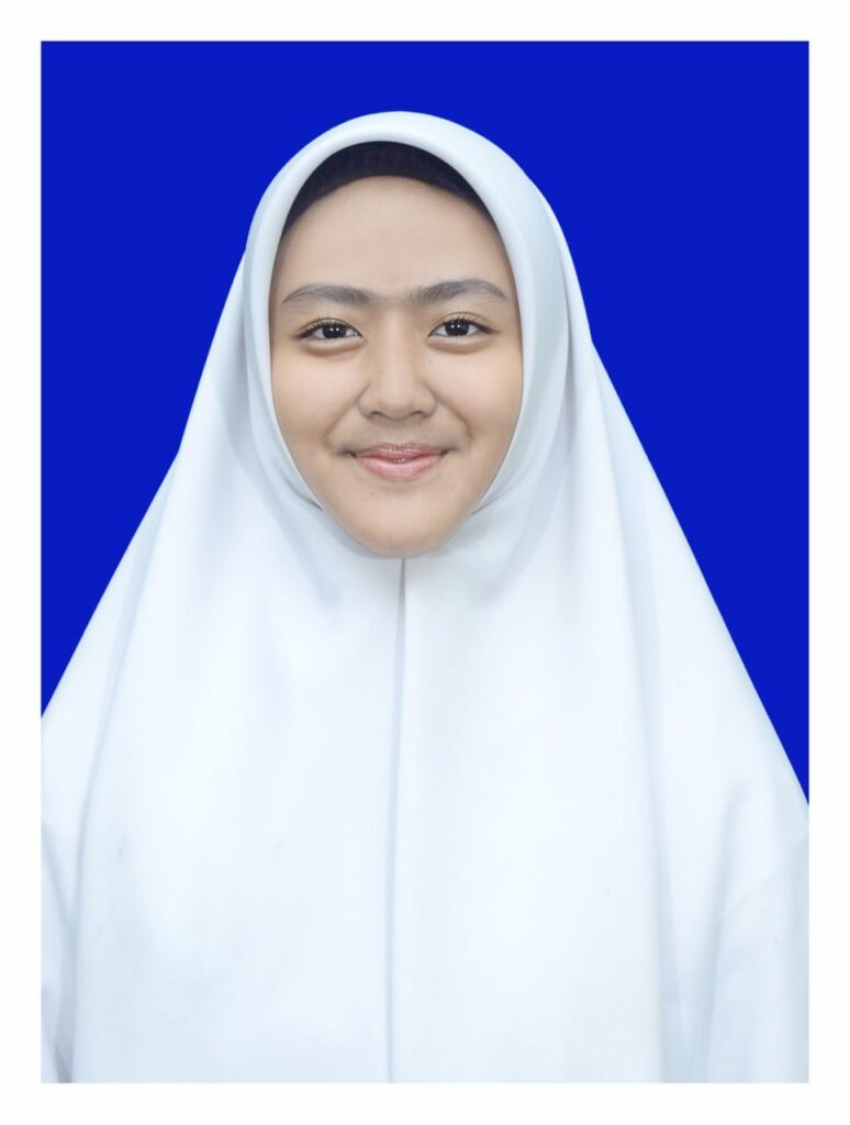 Penganugerahan Beasiswa Pendidikan Penuh kepada Lulusan Terbaik SMPIT As-Syifa Boarding School Penganugerahan Beasiswa Pendidikan Penuh kepada Lulusan Terbaik SMPIT As-Syifa Boarding School