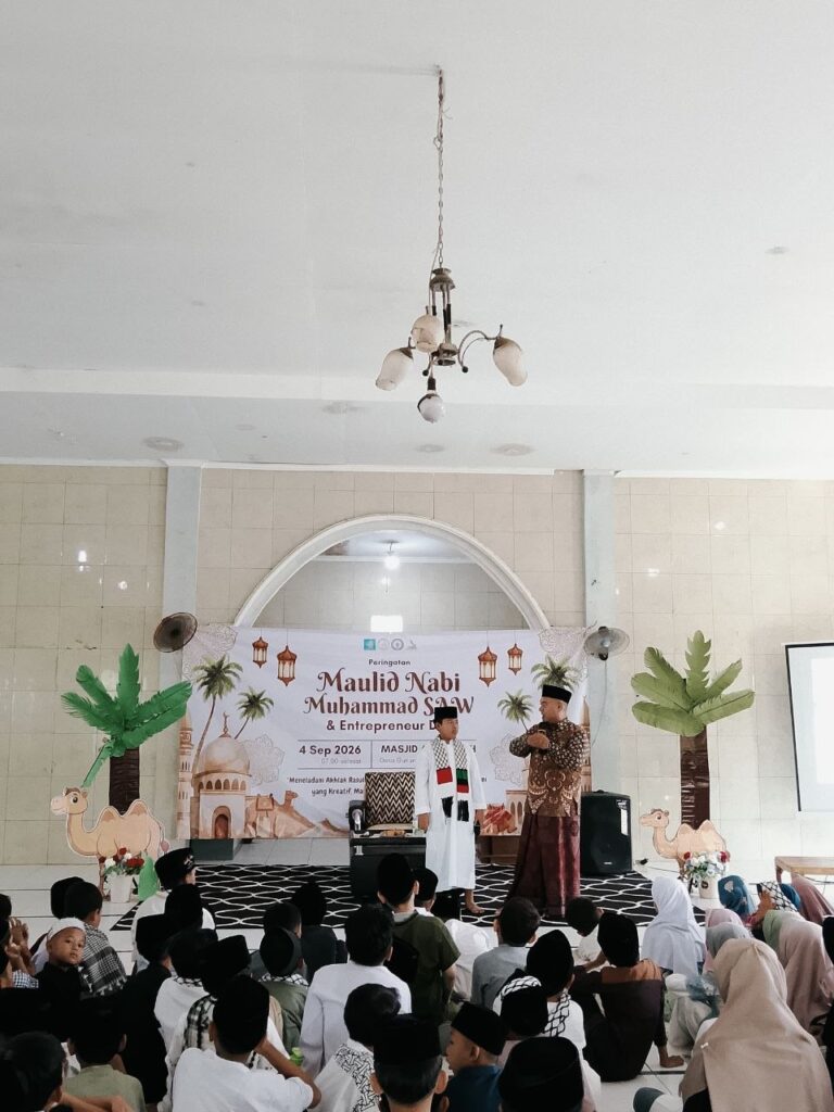 Program Sekolah Tersenyum SD Quran Al Bayan Program Sekolah Tersenyum SD Quran Al Bayan