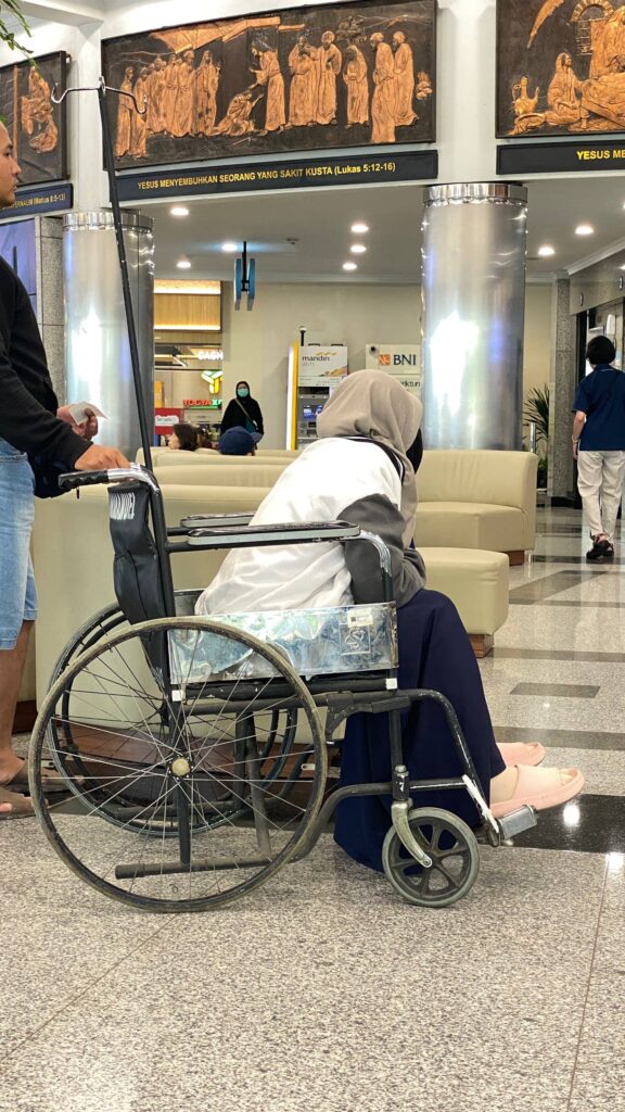 penyaluran donasi untuk ibu eneng yulia